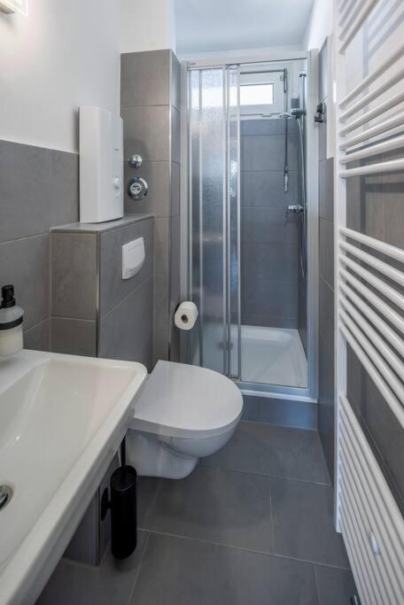 Apartment Im Herzen Von Braunschweig Mit Parkplatz Bagian luar foto