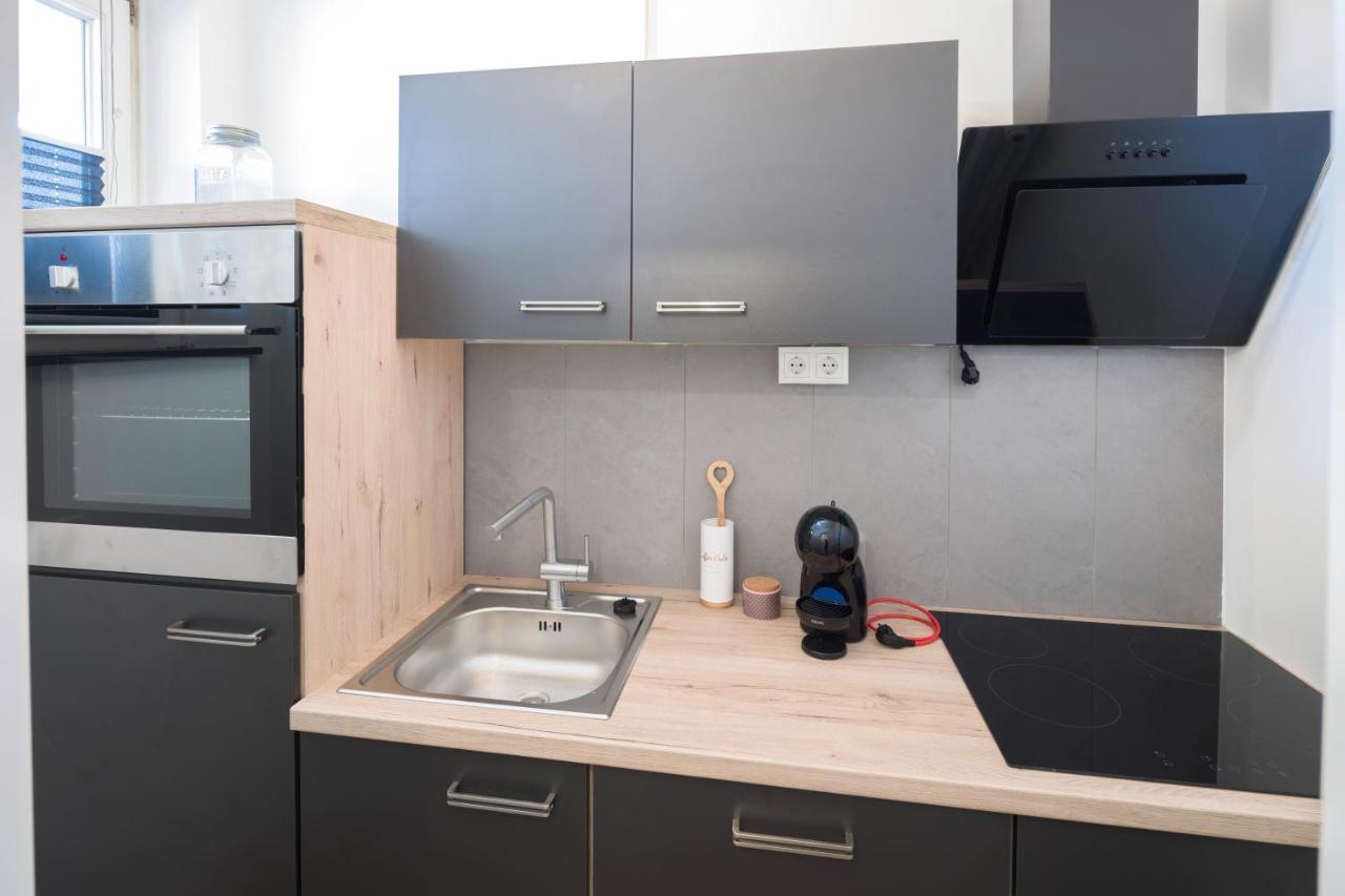 Apartment Im Herzen Von Braunschweig Mit Parkplatz Bagian luar foto